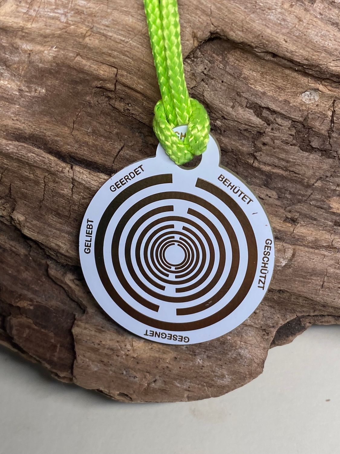Anhänger Mini Serie rund – Lakhovsky MWOn Symbol Design – Herz Symbol – Produktansicht 1