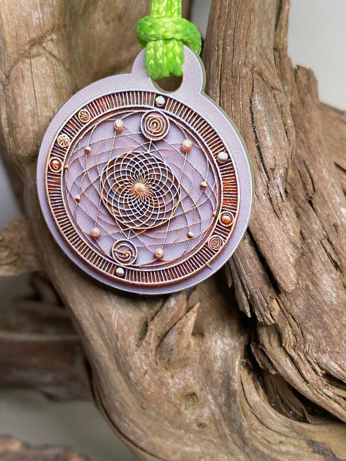 Anhänger Mini Serie rund – Lakhovsky MWOn Symbol Design – mystisch geheimnisvolle Fantasie Symbol – Produktansicht 1