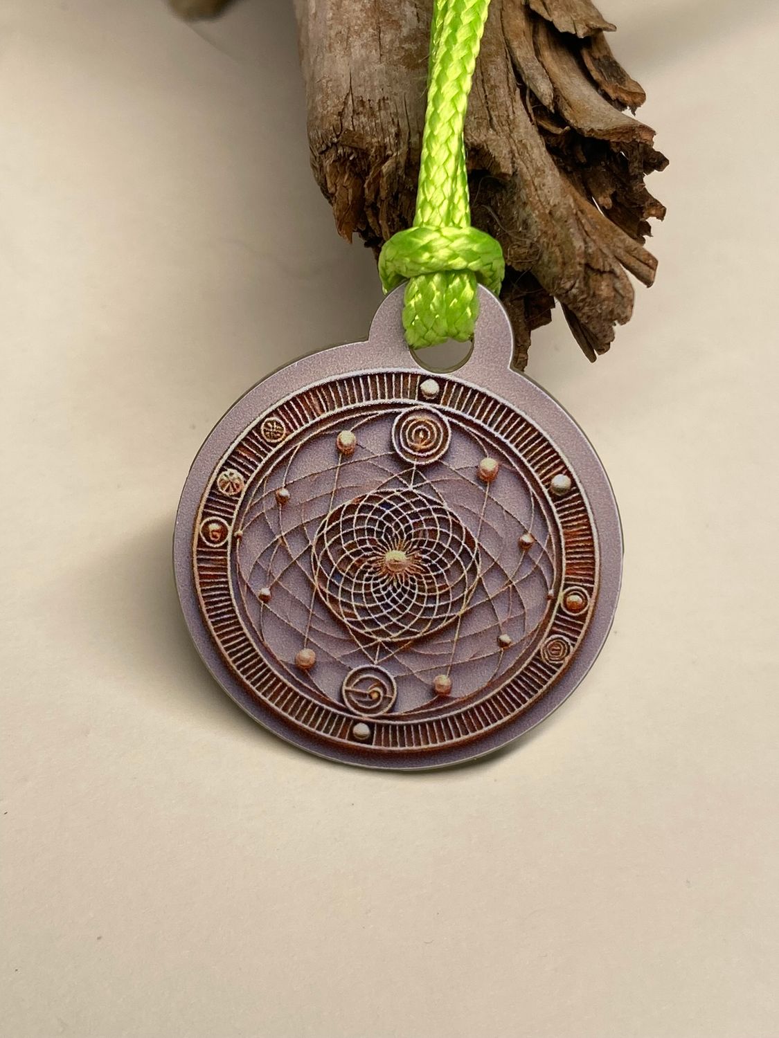 Anhänger Mini Serie rund – Lakhovsky MWOn Symbol Design – mystisch geheimnisvolle Fantasie Symbol – Produktansicht 1
