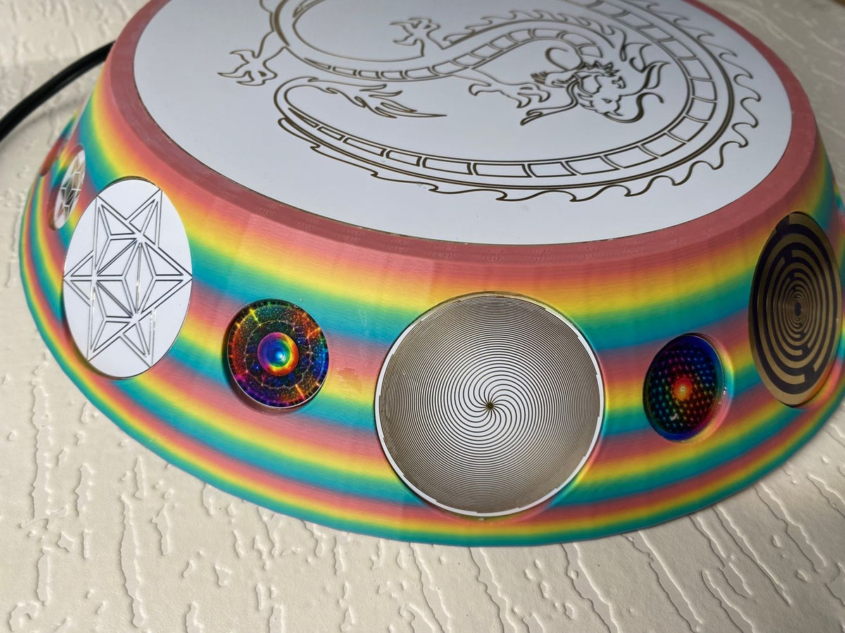 200 mm VibraNex UFO – Einhorn matt, DRACHE Oberflächenplatte goldlegiert – Produktansicht 1