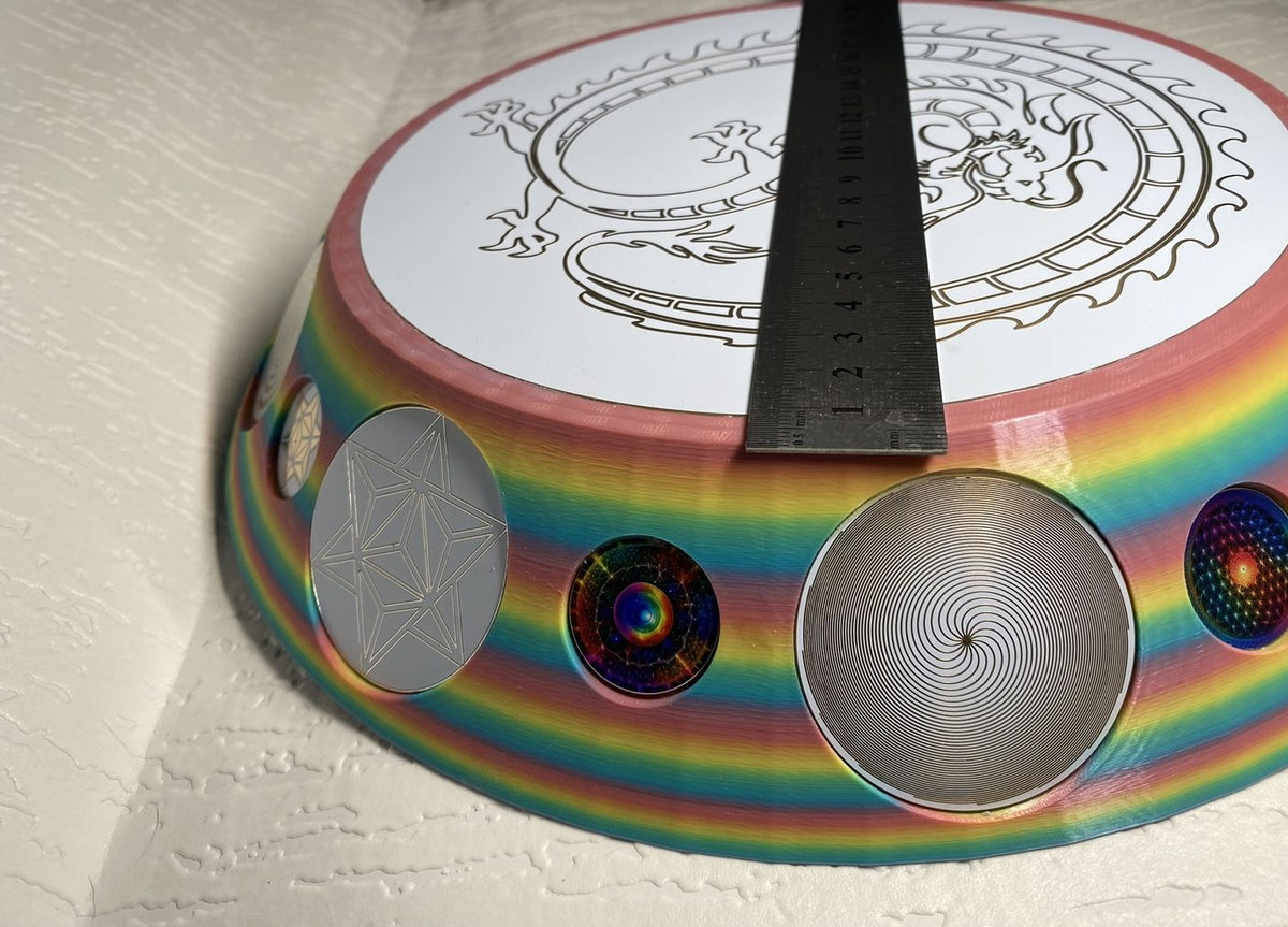 200 mm VibraNex UFO – Einhorn matt, DRACHE Oberflächenplatte goldlegiert – Produktansicht 1
