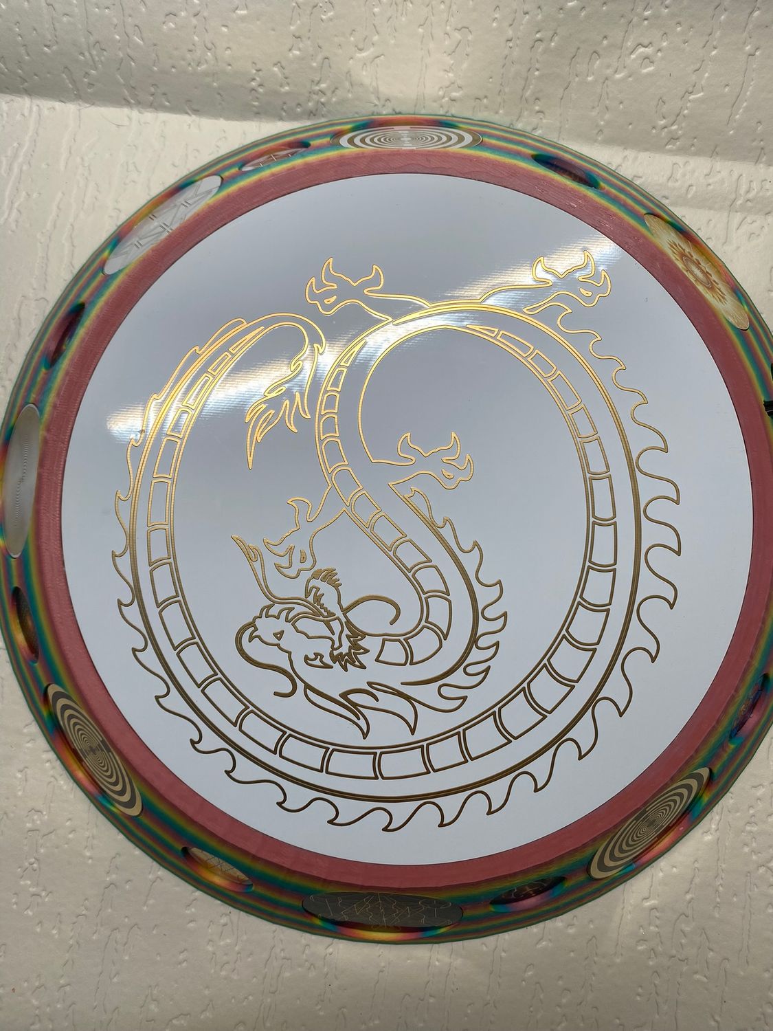200 mm VibraNex UFO – Einhorn matt, DRACHE Oberflächenplatte goldlegiert – Produktansicht 1
