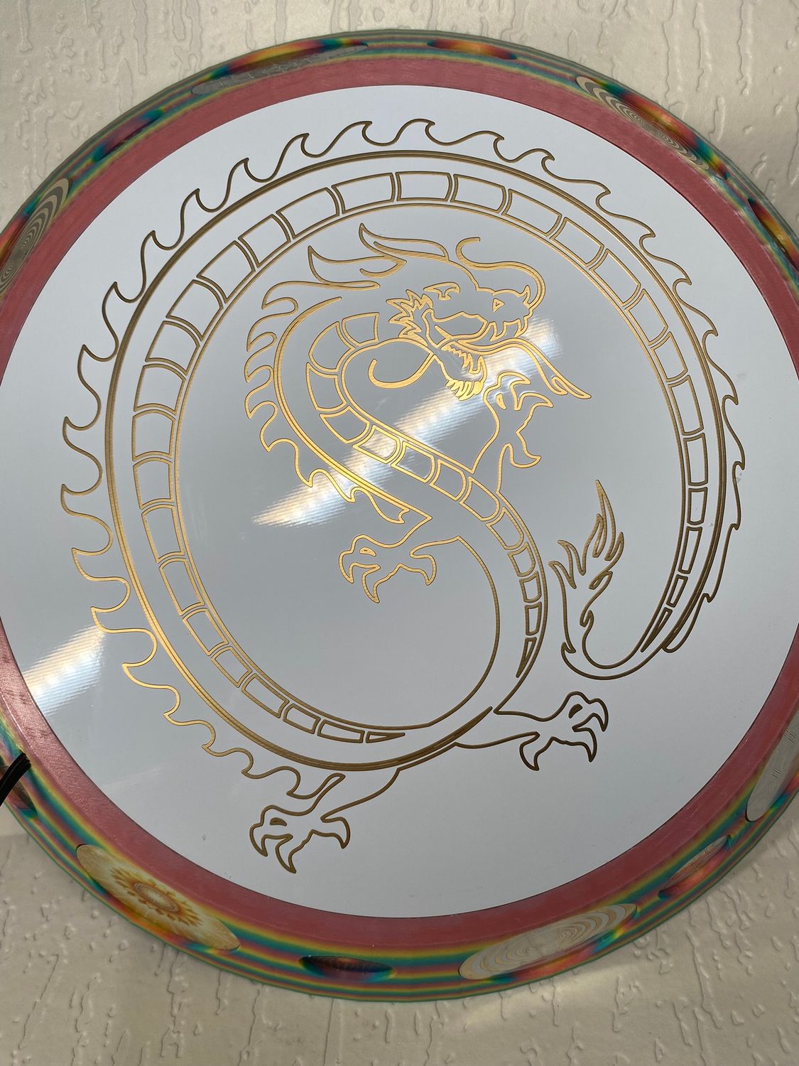 200 mm VibraNex UFO – Einhorn matt, DRACHE Oberflächenplatte goldlegiert – Produktansicht 1
