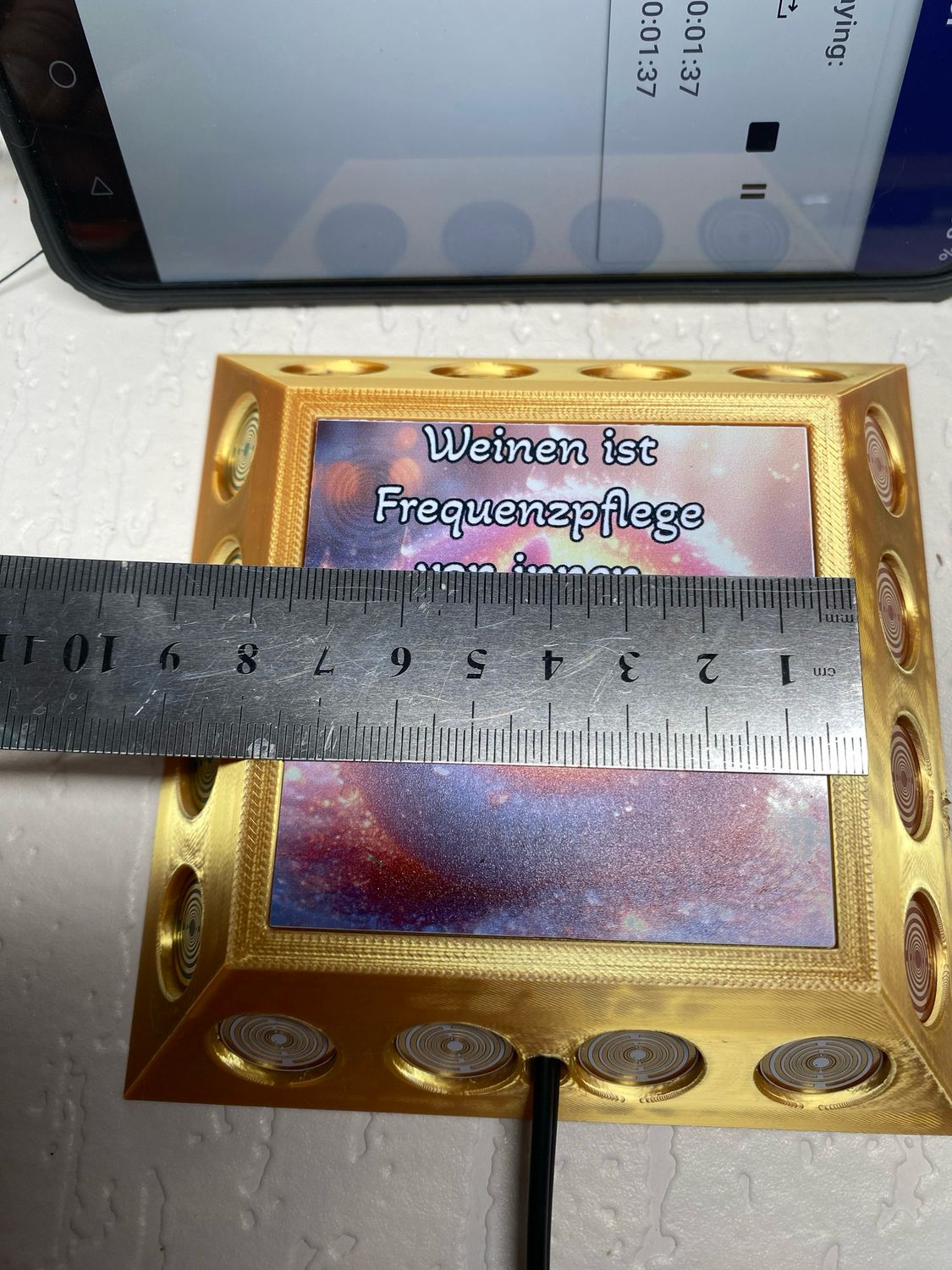 VibraNex Pyramide – Weinen ist... – Produktansicht 1
