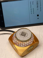 VibraNex Aurycube – 50 mm Oberflächenplatte – Blume des Lebens – Produktansicht 1