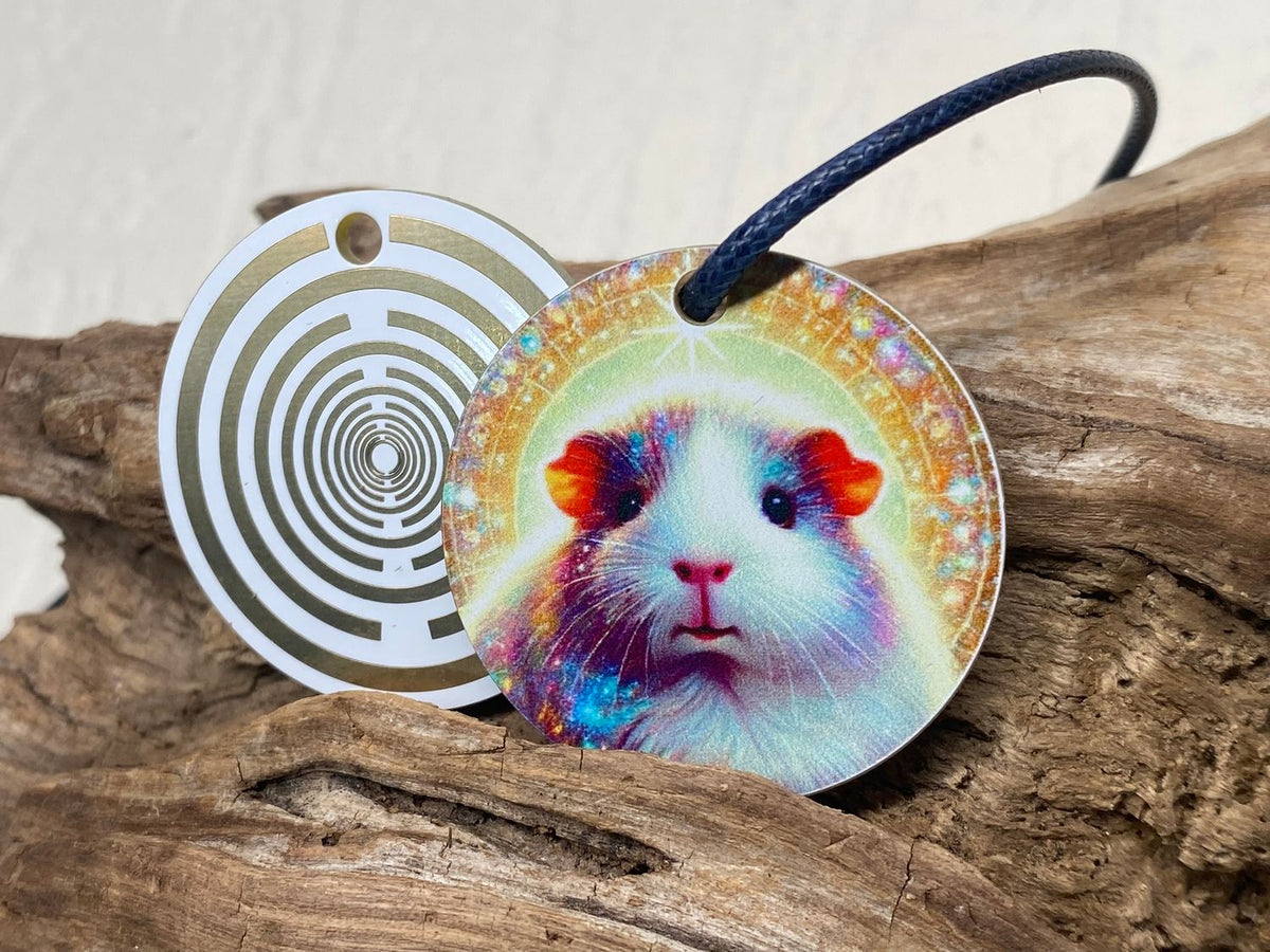 Anhänger Mini Serie rund – Lakhovsky MWOn Symbol Design – Meerschweinchen – Produktansicht 1